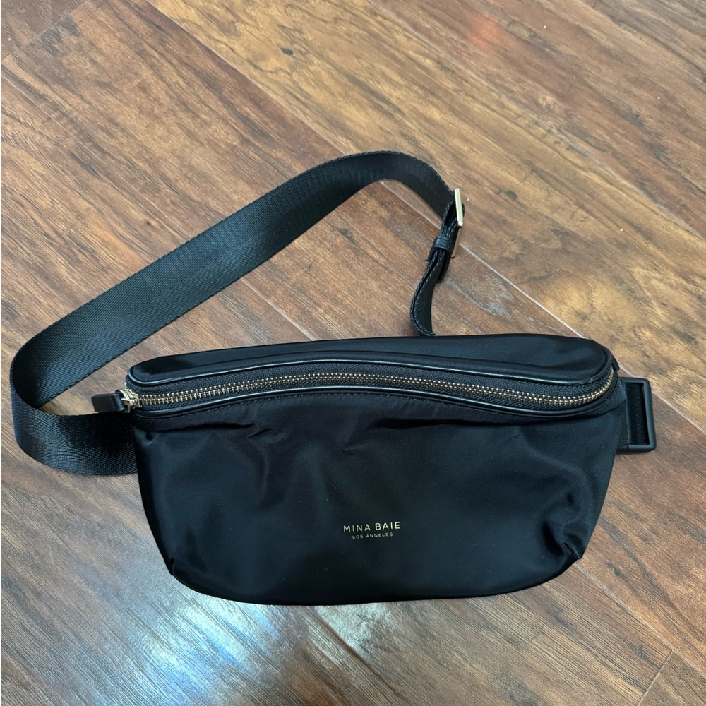 Mina Baie Roe Belt Bag Nylon Black